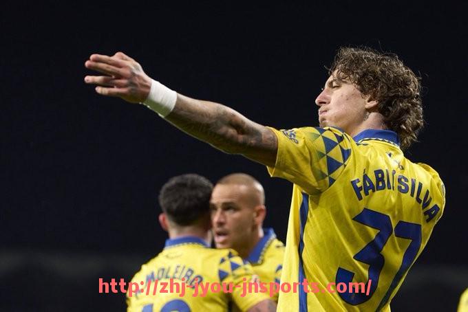 jiuyou九游娱乐-英超联赛现役与历史上有哪些知名球员？